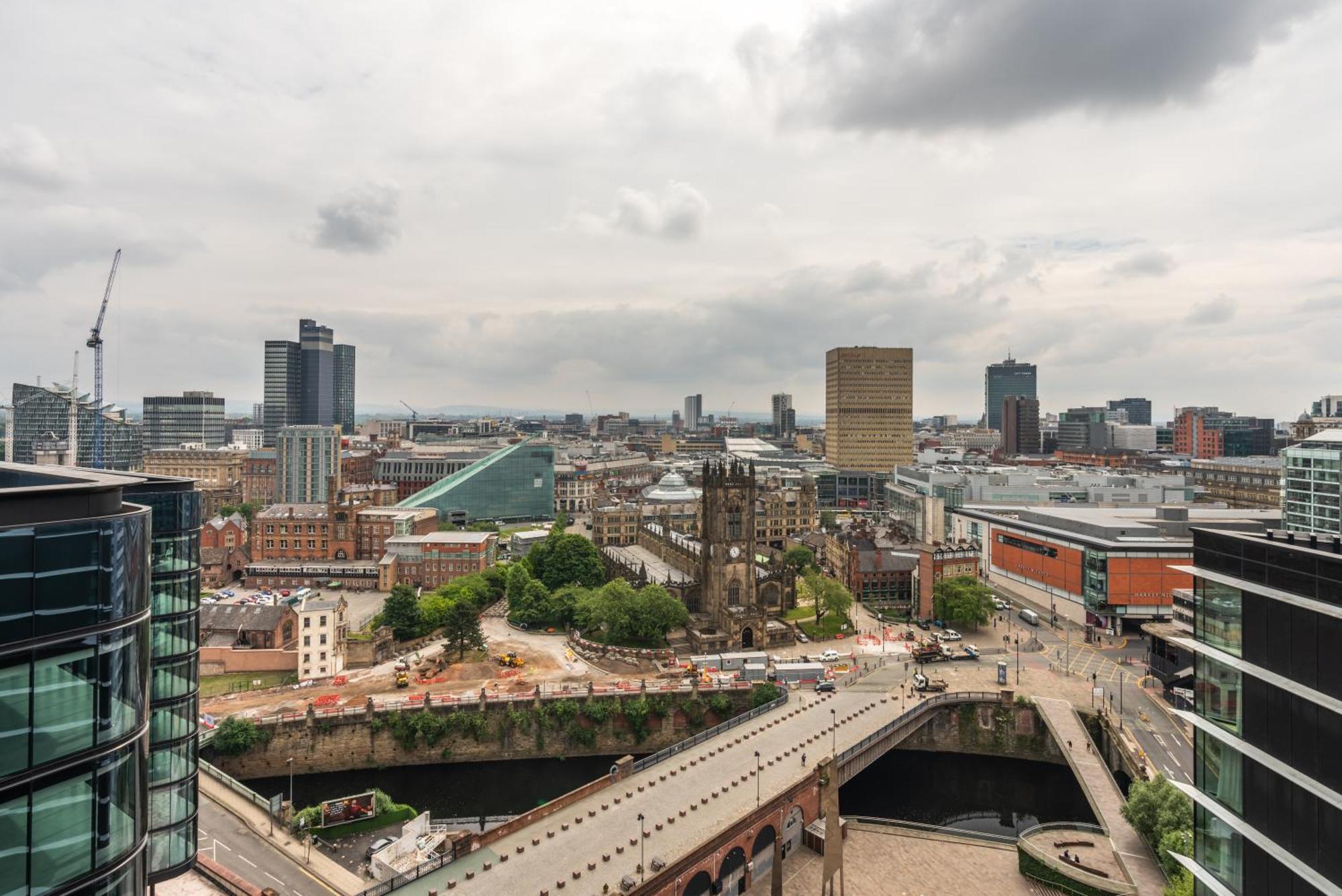 Citysuites 2 Aparthotel Manchester Bagian luar foto